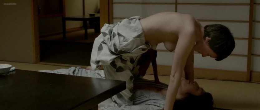 Наталья Андреева nude в бассейне