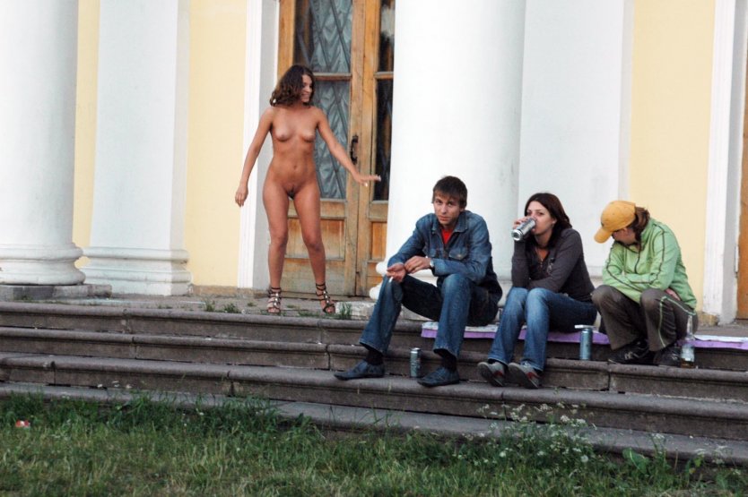 Семейные пары без трусов