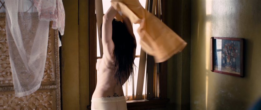 Линн Коллинз голая в фильмах