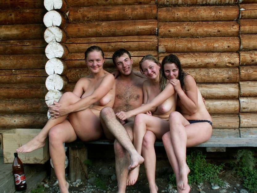 Голые русские женщины в бане