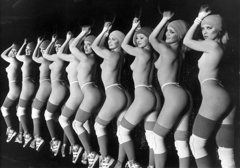 Ретро эротическое кабаре