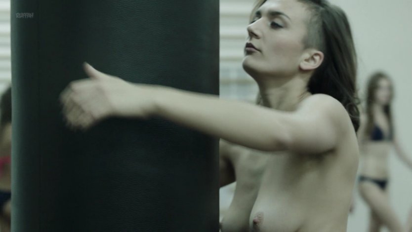 Екатерина Вилкова в бане а зори