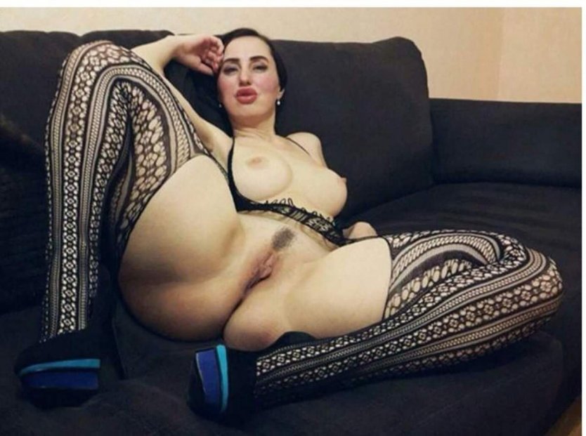 Голые женщины с большими сраками
