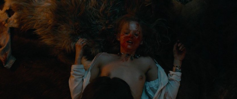 Александра Бортич порнография