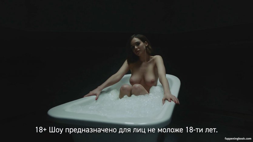 Лапова Евгения ню