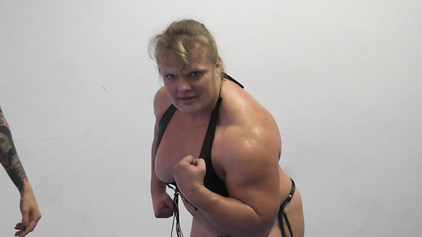 INA Black destroys Anna Konda
