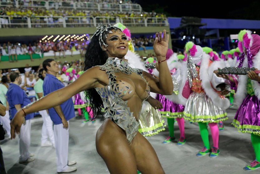 Голые бразильянки Brazilian Carnival 2020