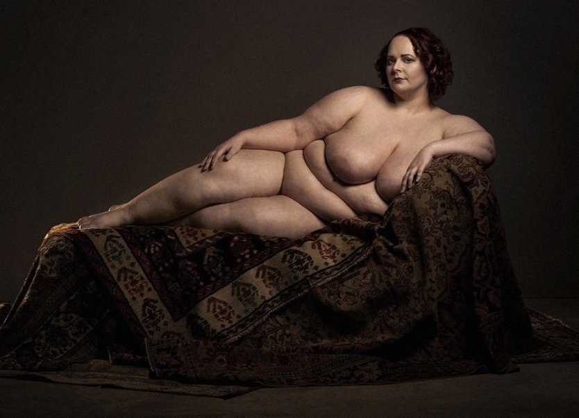 Александра Корсунская Plus Size ню