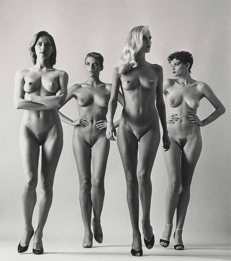 Хельмут Ньютон они идут nude