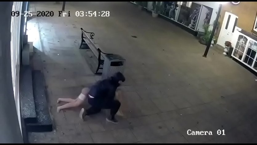 Парень украл девушку